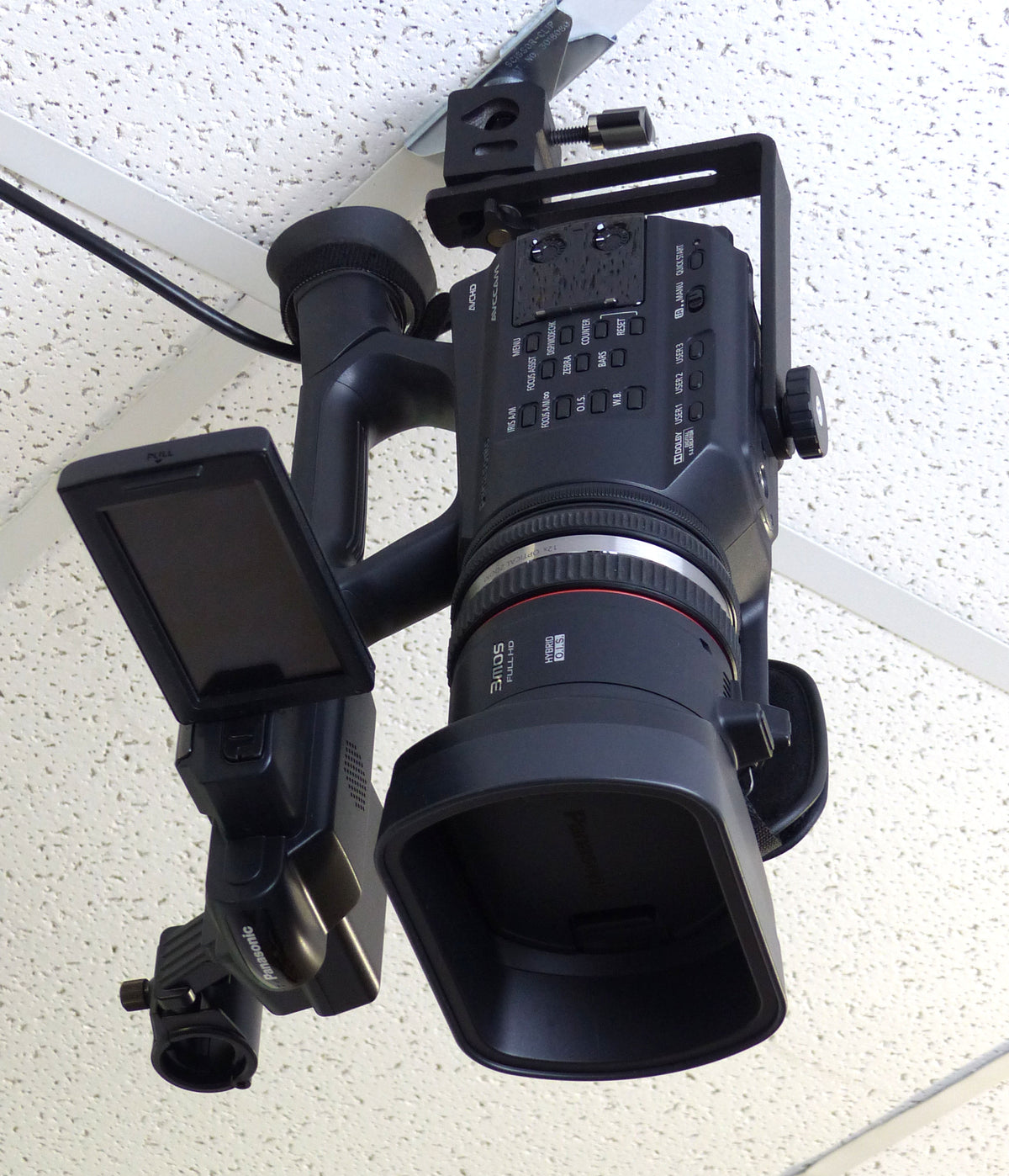 ALZO Suspended Drop Ceiling Face Down Camera Mount L-Bracket with camera