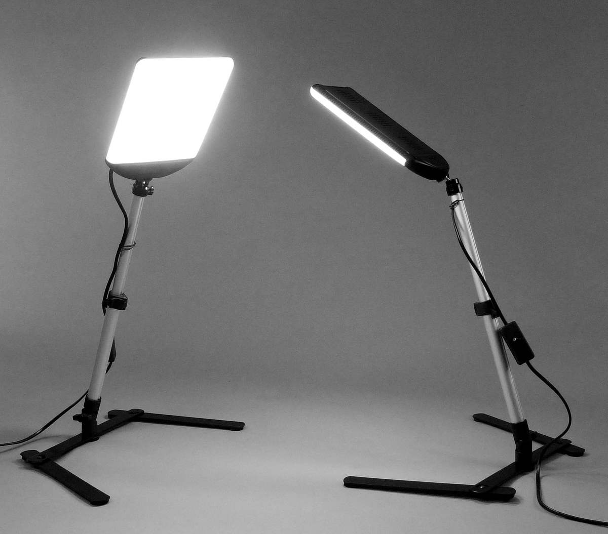ALZO 100 LED 2 Light Kit with Table Stands for Product Photography ALZO Digital