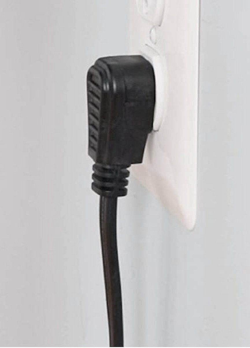 15 foot long power extension cord 16/3  3-Outlet - Black