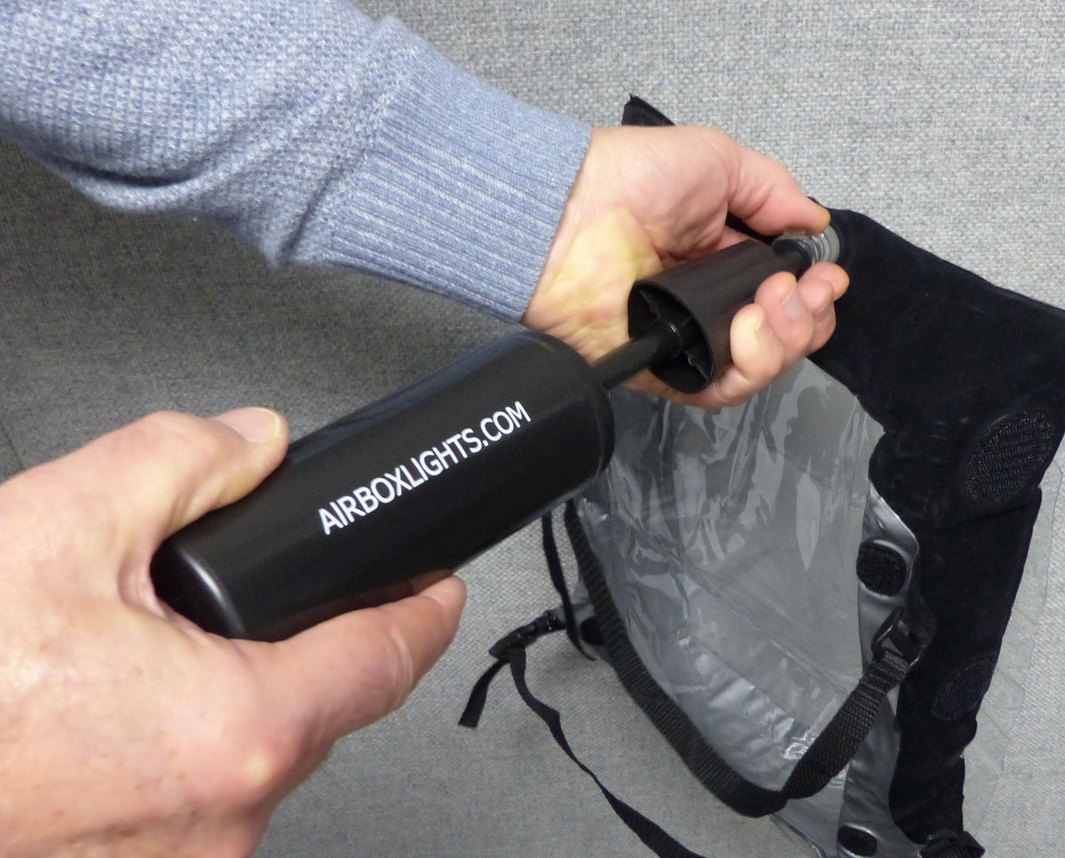 AIRBOX Hand Pump for all inflatable softboxes